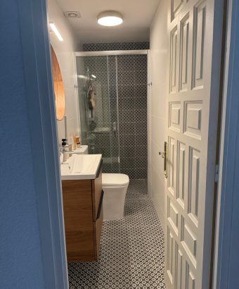 b0496226-f54f-4279-84ff-792a0a3d5543